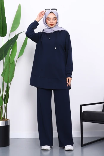 Lacivert Kapşonlu Tunik Pantolonlu Takım