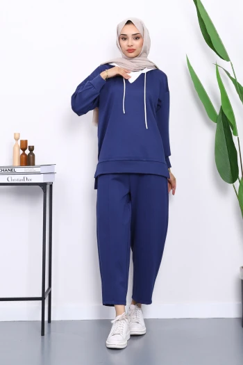 Lacivert Kapşonlu Tunik Pantolonlu Takım