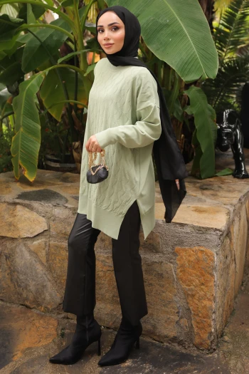 Mint Yeşili Bisiklet Yaka Soğuk İplik Triko Tunik