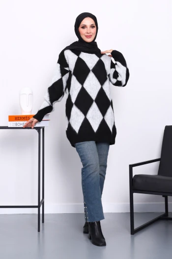 Siyah Baklava Desenli Triko Kazak