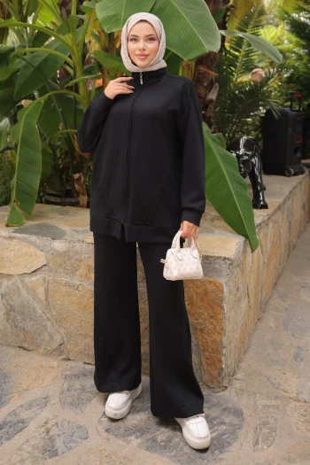 Siyah File Detaylı Fermuarlı Tunik Pantolonlu Takım