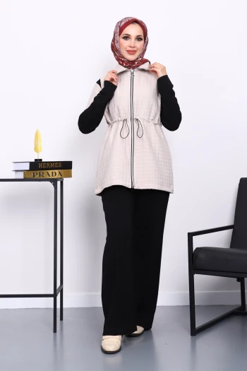 Siyah Kapitone Yelekli Tunik Pantolonlu Takım