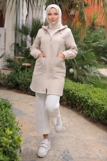 Taş Kapitone Fermuarlı Cepli Kap