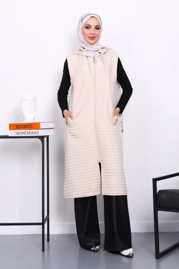 Taş Kapitone Fermuarlı Kapşonlu Yelek