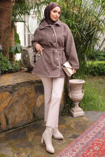 Vizon İnci Detaylı Taş Düğmeli Angora Kaban