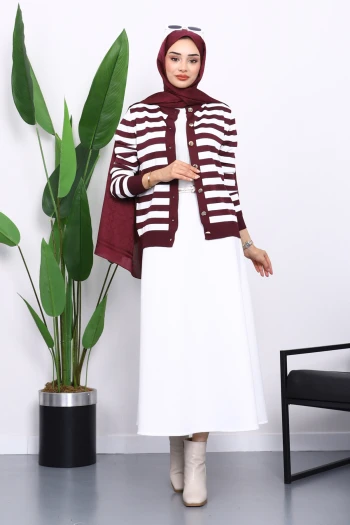 Bordo Düğmeli Soğuk İplik Triko Hırka