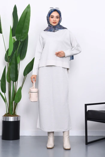 Ekru Gömlek Yaka Triko Etekli Takım