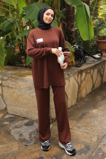 Kahverengi Armalı Tunik Pantolonlu Takım