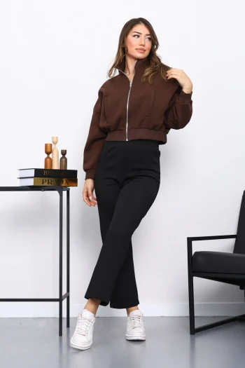 Kahverengi Fermuarlı Üç İplik Sweat Hırka