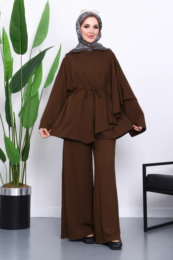 Kahverengi Pelerin Detaylı Tunik Pantolonlu Takım