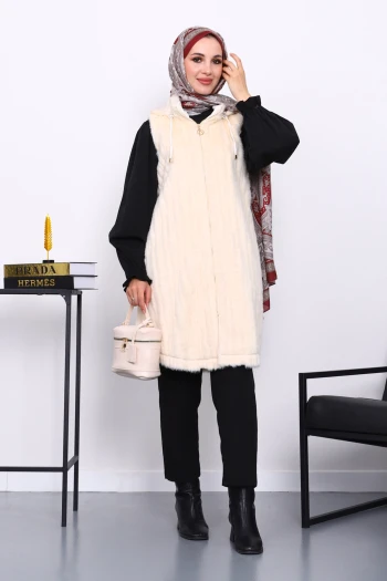 Krem Kapşonlu Kürk yelek