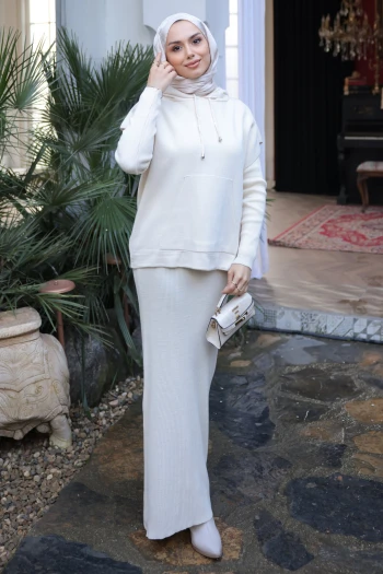 Krem Triko Süveter Kombinli Elbise