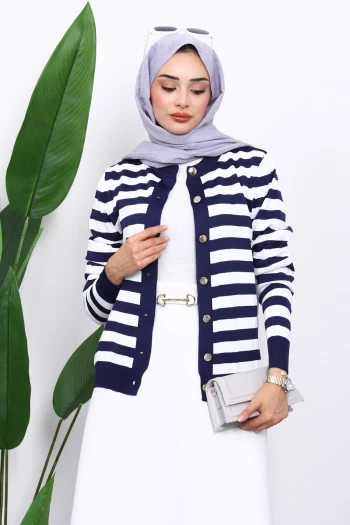 Lacivert Düğmeli Soğuk İplik Triko Hırka