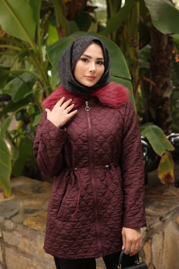 Mürdüm Yaka Kürklü Kapitone Ceket