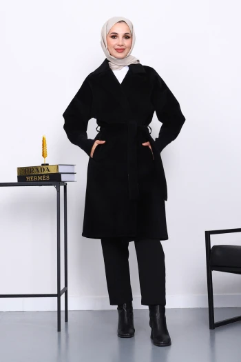 Siyah Bel Kuşaklı Çift Cepli Angora Kaban