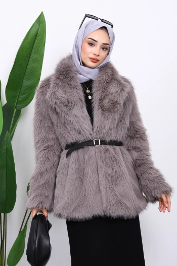 Vizon Kemerli Kısa Kürk Kaban