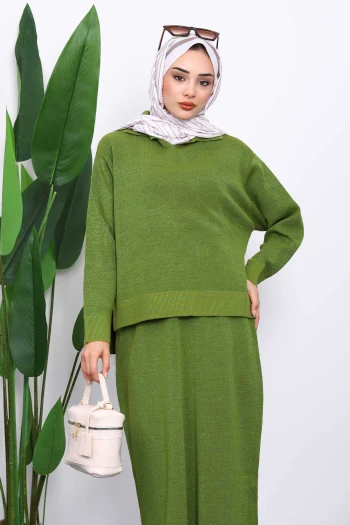 Yeşil Gömlek Yaka Triko Etekli Takım