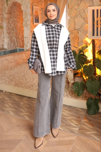 Bej Atkı Detaylı Garnili Ekose Gömlek