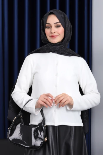 Ekru Düğmeli Dokulu Hırka