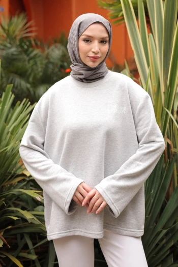 Gri Sırt Baskı Detaylı İki İplik Sweatshirt