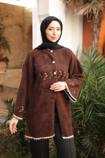 Kahverengi Desenli Angora Yumoş Triko Hırka