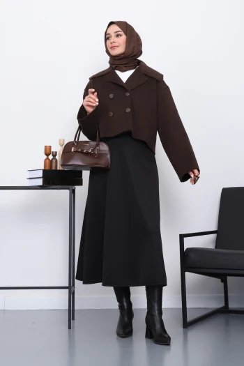 Kahverengi Kısa Düğmeli Kaşe Ceket