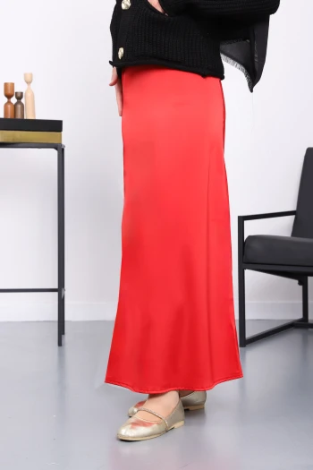 Kırmızı Yan Fermuarlı Saten Kloş Etek