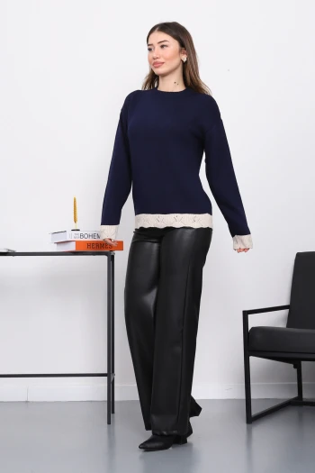 Lacivert Bisiklet Yaka Kol Ve Etek Ucu Güpür Detaylı Triko Kazak