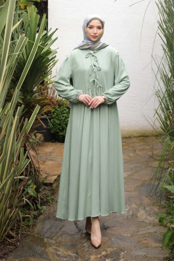 Mint Yeşili Kol Lastikli Yaka Bağlamalı Bürümcük Elbise