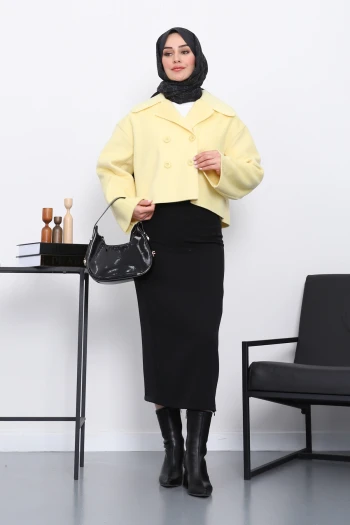 Sarı Kısa Düğmeli Kaşe Ceket