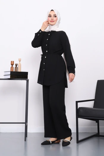 Siyah Önü Fırfırlı Tunik Pantolonlu Linda Takım