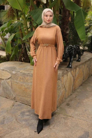 Vizon Zincir Kuşaklı Fitilli Uzun Elbise