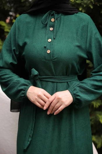 Zümrüt Yeşili Kuşaklı Kol Lastikli Fitilli Elbise