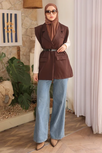 Kahverengi Omuzu Dik Vatkalı Kemerli Astarlı Yelek