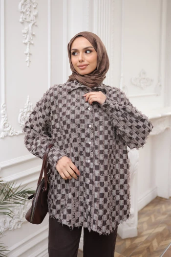 Kahverengi Renk Bloklu Püsküllü Oversize Gömlek