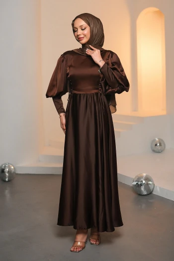 Kahverengi Yan Bağlamalı Saten Abiye