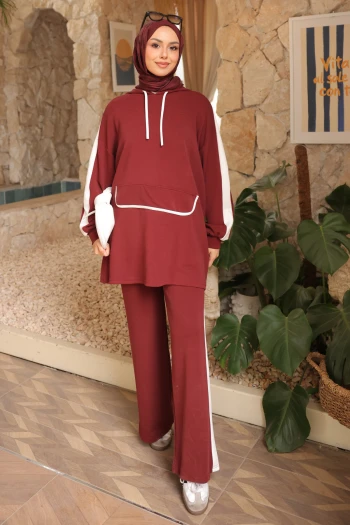 Koyu Bordo Kapüşonlu Renk Bloklu Tunik Pantolonlu Takım