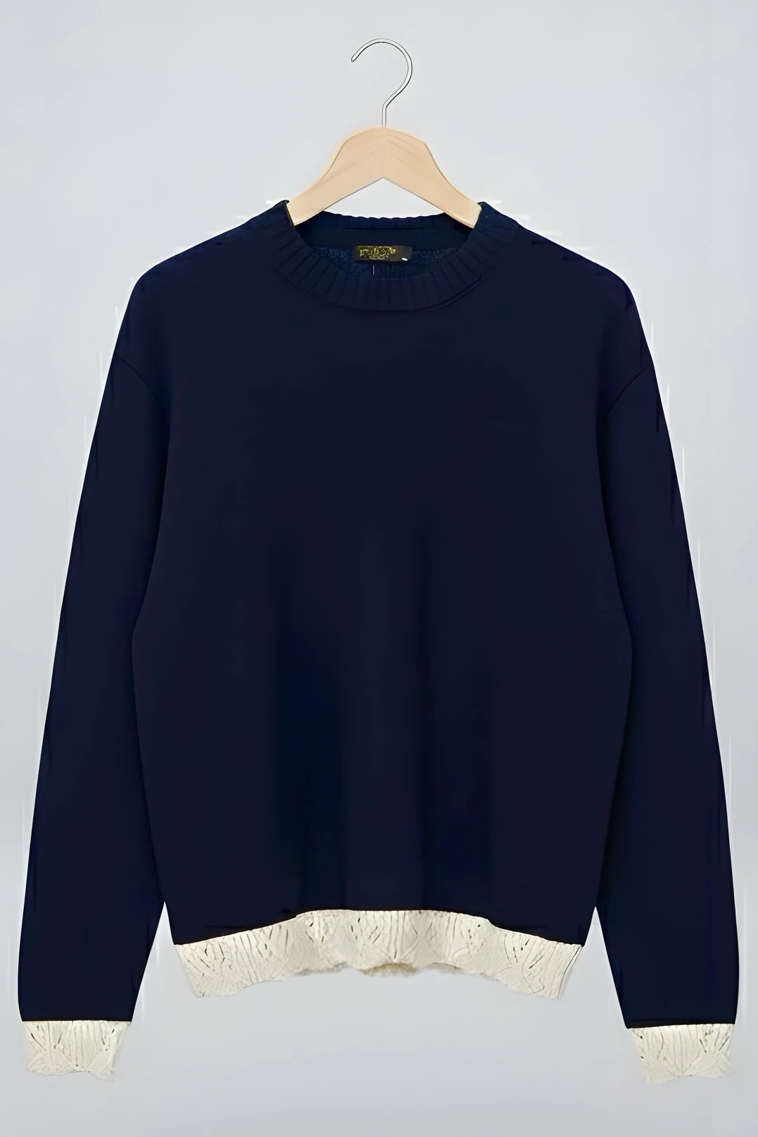 Lacivert Bisiklet Yaka Kol Ve Etek Ucu Güpür Detaylı Triko Kazak