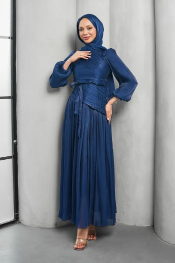 Lacivert Drapeli Piliseli Abiye