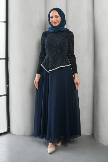 Lacivert Taş Detaylı Tasarım Abiye