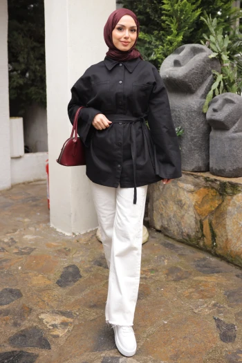 Siyah Çıçıtlı Cepli Oversize Gabardin Gömlek