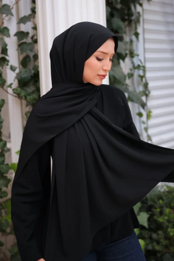 Siyah Five Medine İpeği Şal