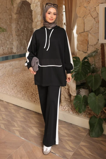 Siyah Kapüşonlu Renk Bloklu Tunik Pantolonlu Takım