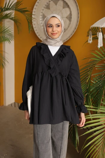 Siyah Yaka Fırfırlı Yan Bağlamalı Kol Lastikli Tunik