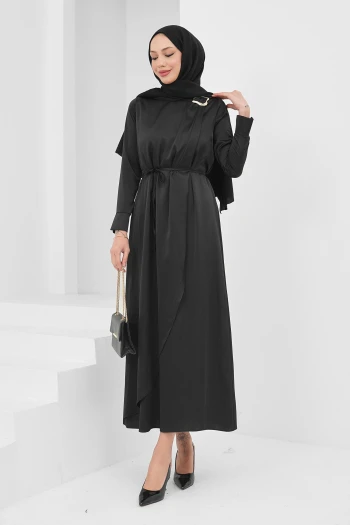 Siyah Yaka Tokalı Saten Abiye