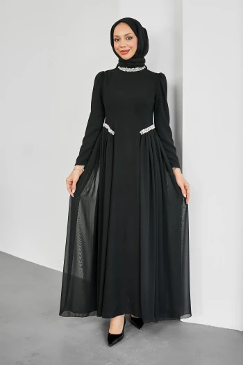 Siyah Yaka Ve Bel Taşlı Kuyruklu Abiye