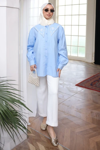 Bebe Mavi NFC-5345 Yaka Nakışlı Düğmeli Gömlek