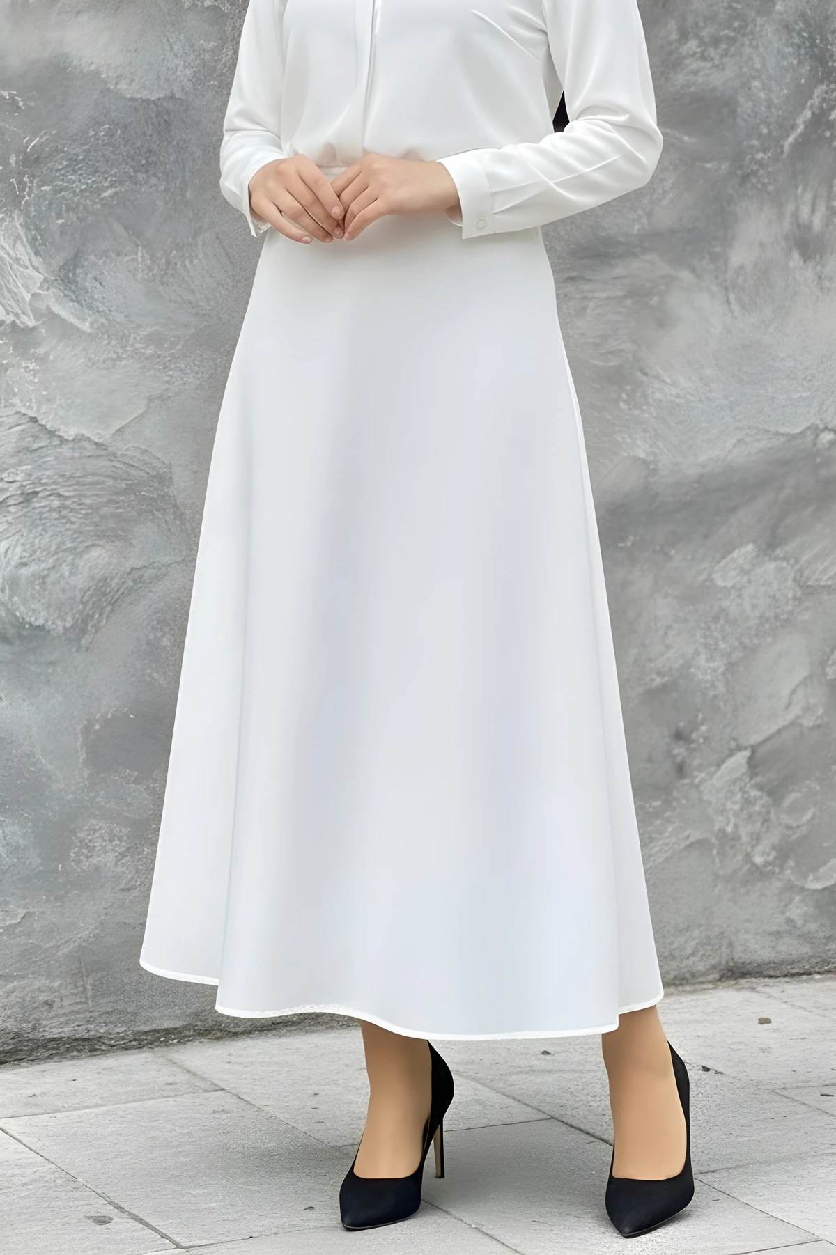 Beyaz Bel Lastikli Scuba Kloş Etek