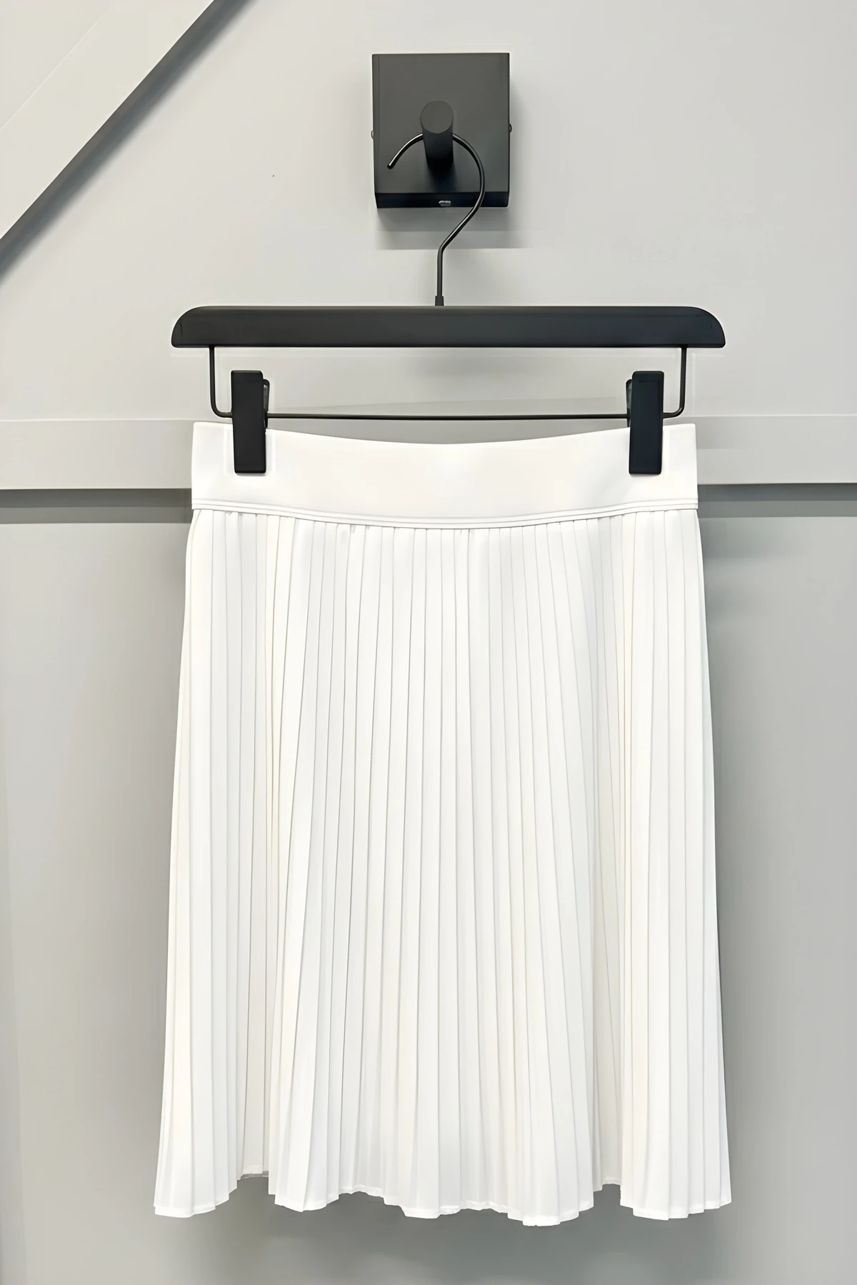 Beyaz Lastikli Tunik İçini Uzatan Etek İçlik