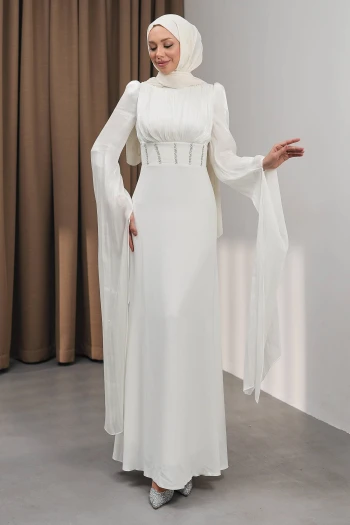 Ekru Kol Detaylı Balık Model Taşlı Abiye